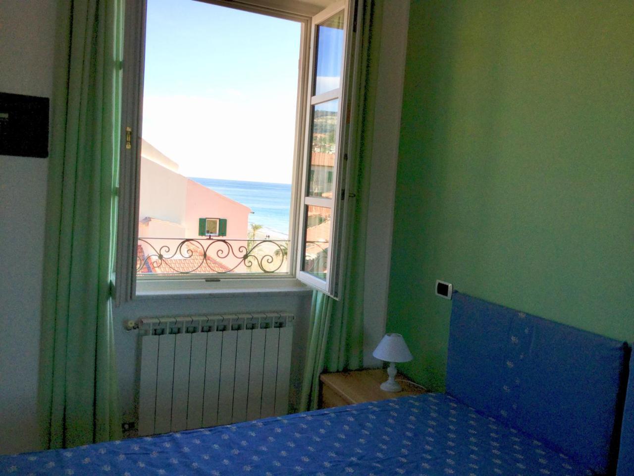 La Villetta Appartamenti Per Vacanze Finale Ligure Dış mekan fotoğraf