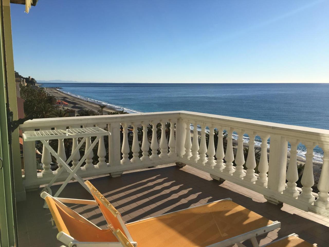 La Villetta Appartamenti Per Vacanze Finale Ligure Dış mekan fotoğraf