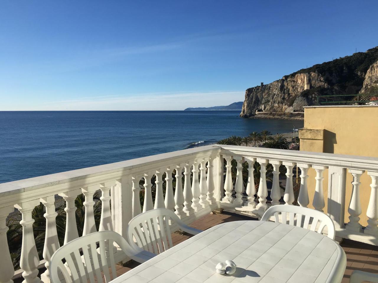 La Villetta Appartamenti Per Vacanze Finale Ligure Dış mekan fotoğraf